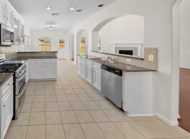 $3,150 | 622 Manchester Trail Drive, Spring, TX 77373