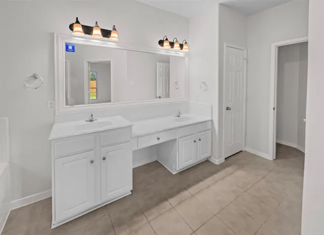 $3,150 | 622 Manchester Trail Drive, Spring, TX 77373