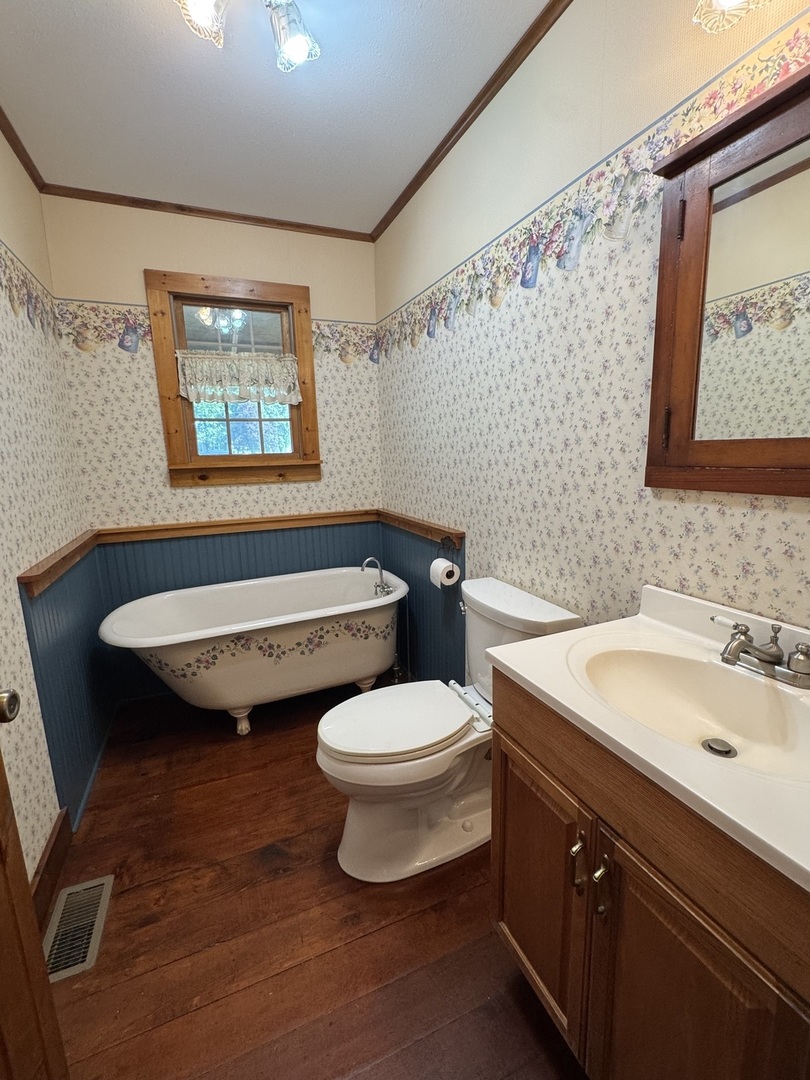 409 North Main Street Payson, IL 62360 - Photo 10 of 16