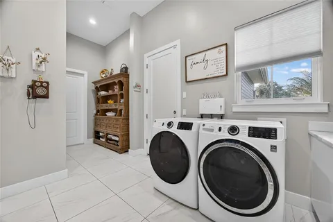 $1,300,000 | 28991 Smugglers Lane, Punta Gorda, FL 33982