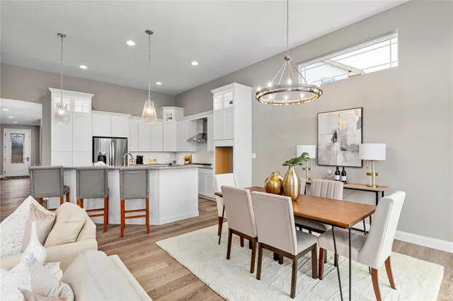 $422,900 | 1 Whitehall @ Ryehill Manor Street, St. Peters, MO 63376