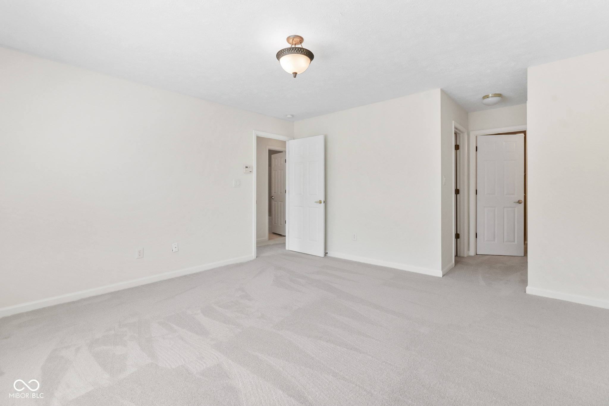 11139 Tisbury Court Fishers, IN 46038 - Photo 23 of 40
