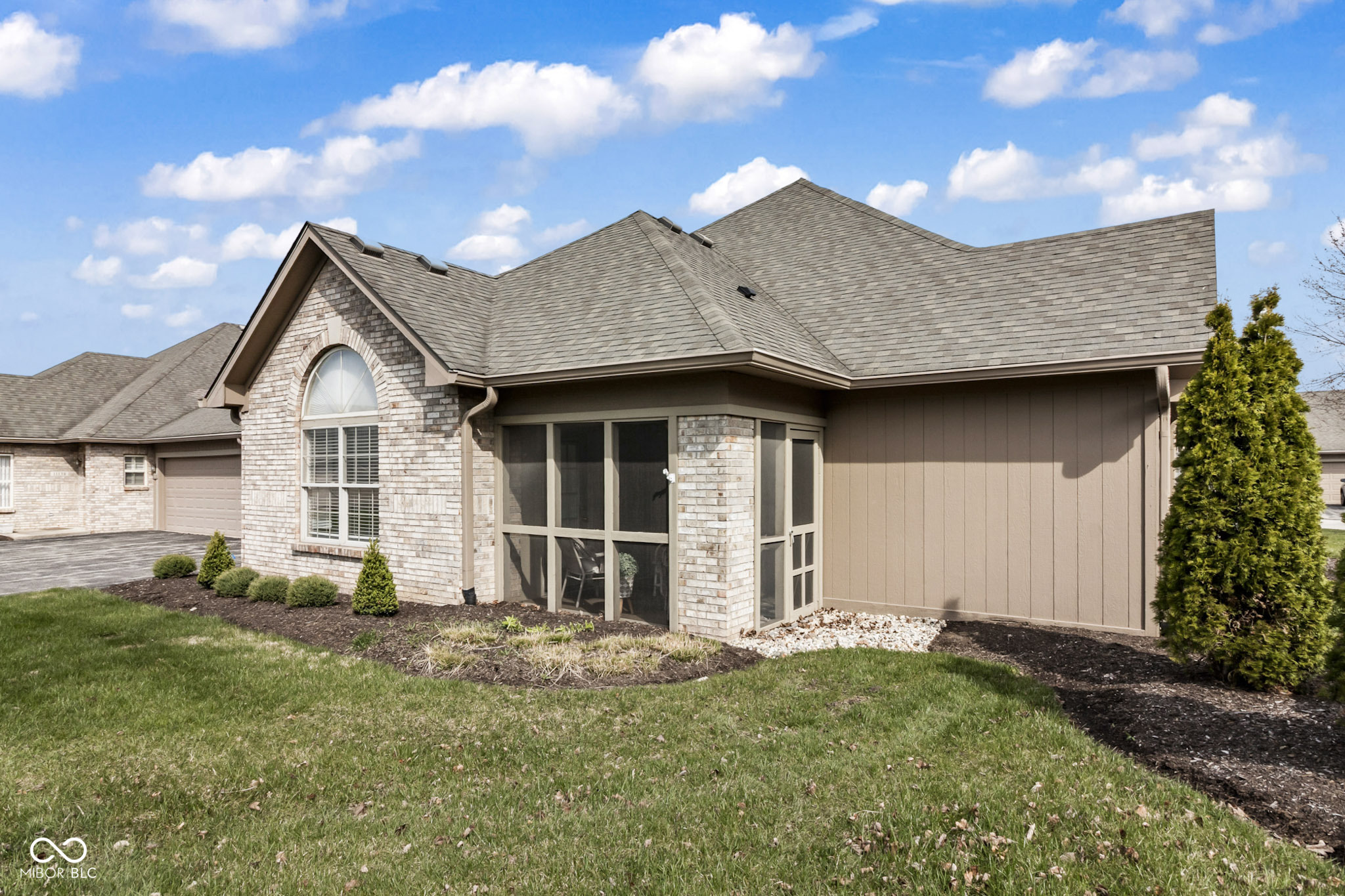 11139 Tisbury Court Fishers, IN 46038 - Photo 3 of 40