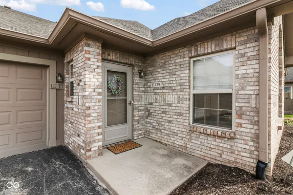 $274,900 | 11139 Tisbury Court, Fishers, IN 46038