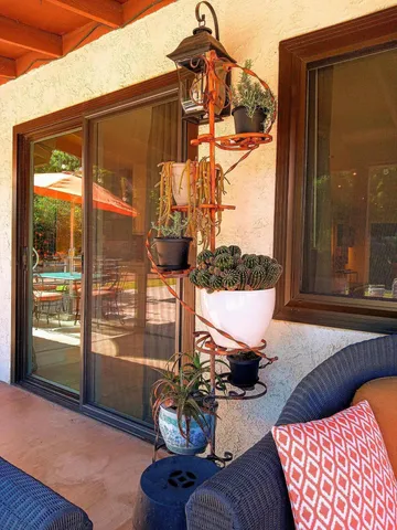 $5,800 | 2200 East Acacia Road North, Palm Springs, CA 92262