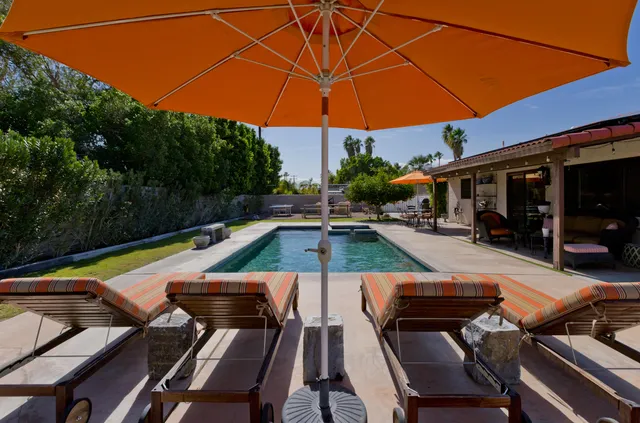 $5,800 | 2200 East Acacia Road North, Palm Springs, CA 92262
