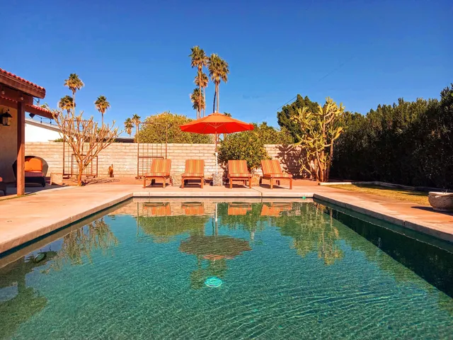 $5,800 | 2200 East Acacia Road North, Palm Springs, CA 92262