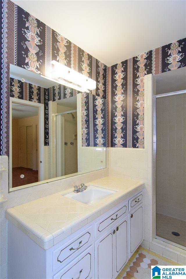 3780 Crestbrook Road Birmingham, AL 35223 - Photo 22 of 33