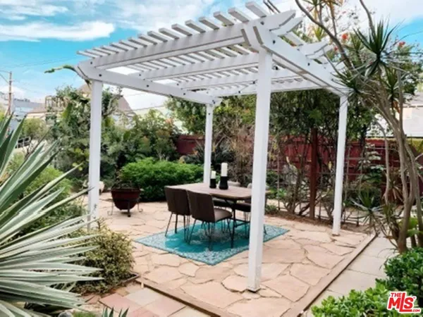 $2,575 | 2303 Dell Avenue, Venice, CA 90291