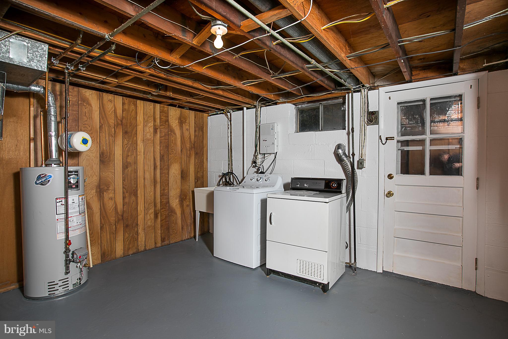 1416 Harberson Road Baltimore, MD 21228 - Photo 18 of 24 Basement