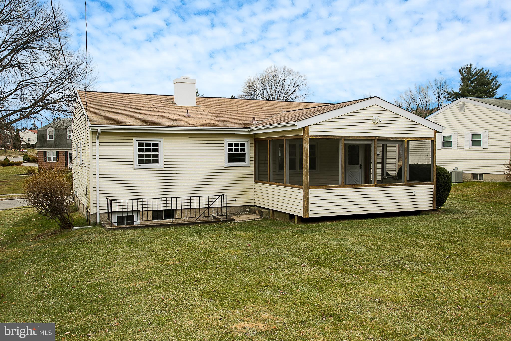 1416 Harberson Road Baltimore, MD 21228 - Photo 23 of 24 Exterior (Rear)