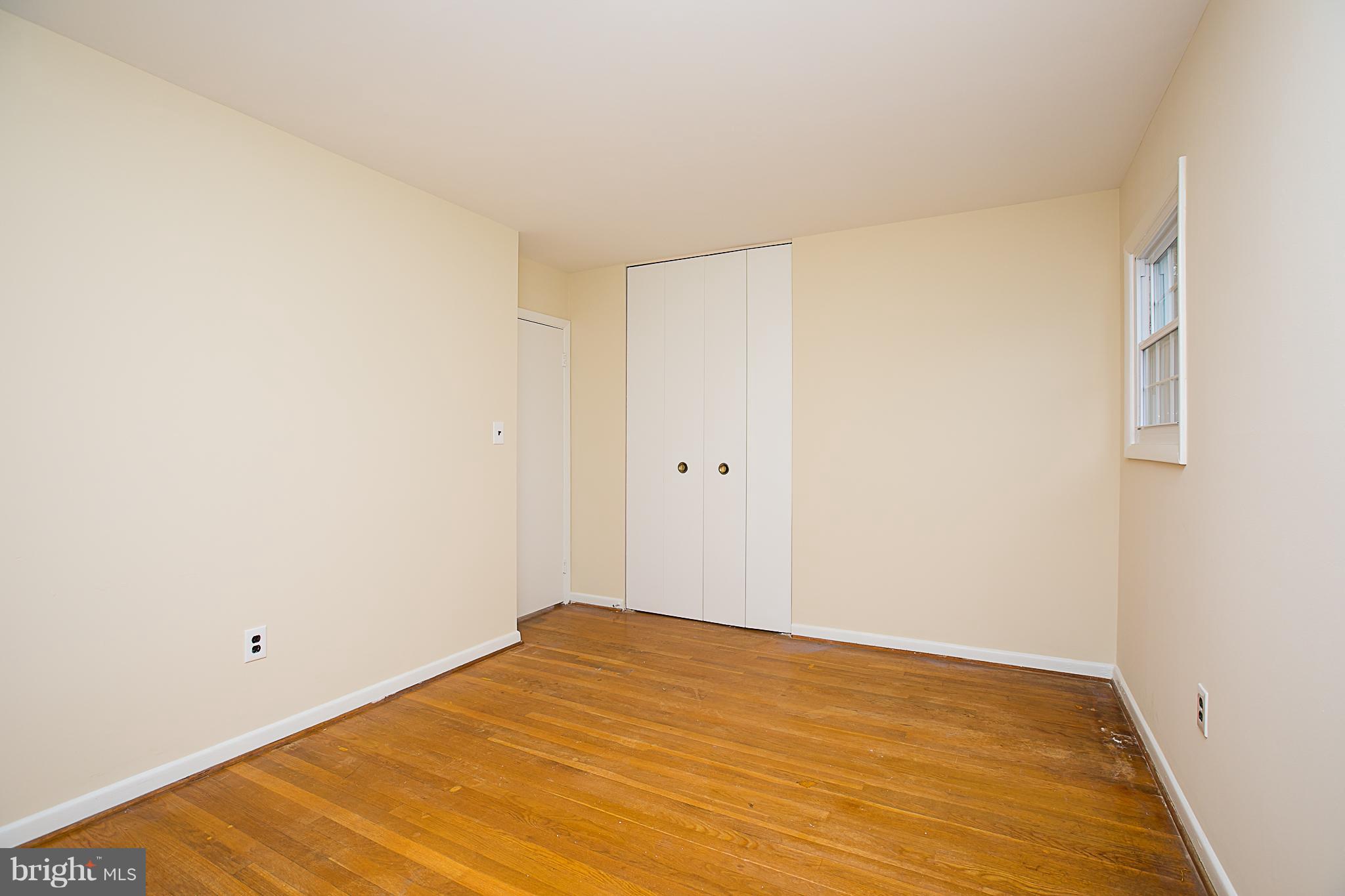 1416 Harberson Road Baltimore, MD 21228 - Photo 9 of 24 Bedroom