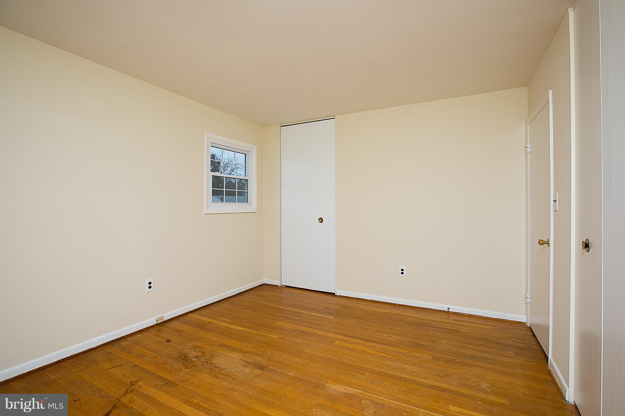 1416 Harberson Road Baltimore, MD 21228 - Photo 10 of 24 Bedroom