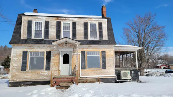 $90,000 | 53 Beckett Street, Williamstown, VT 05679