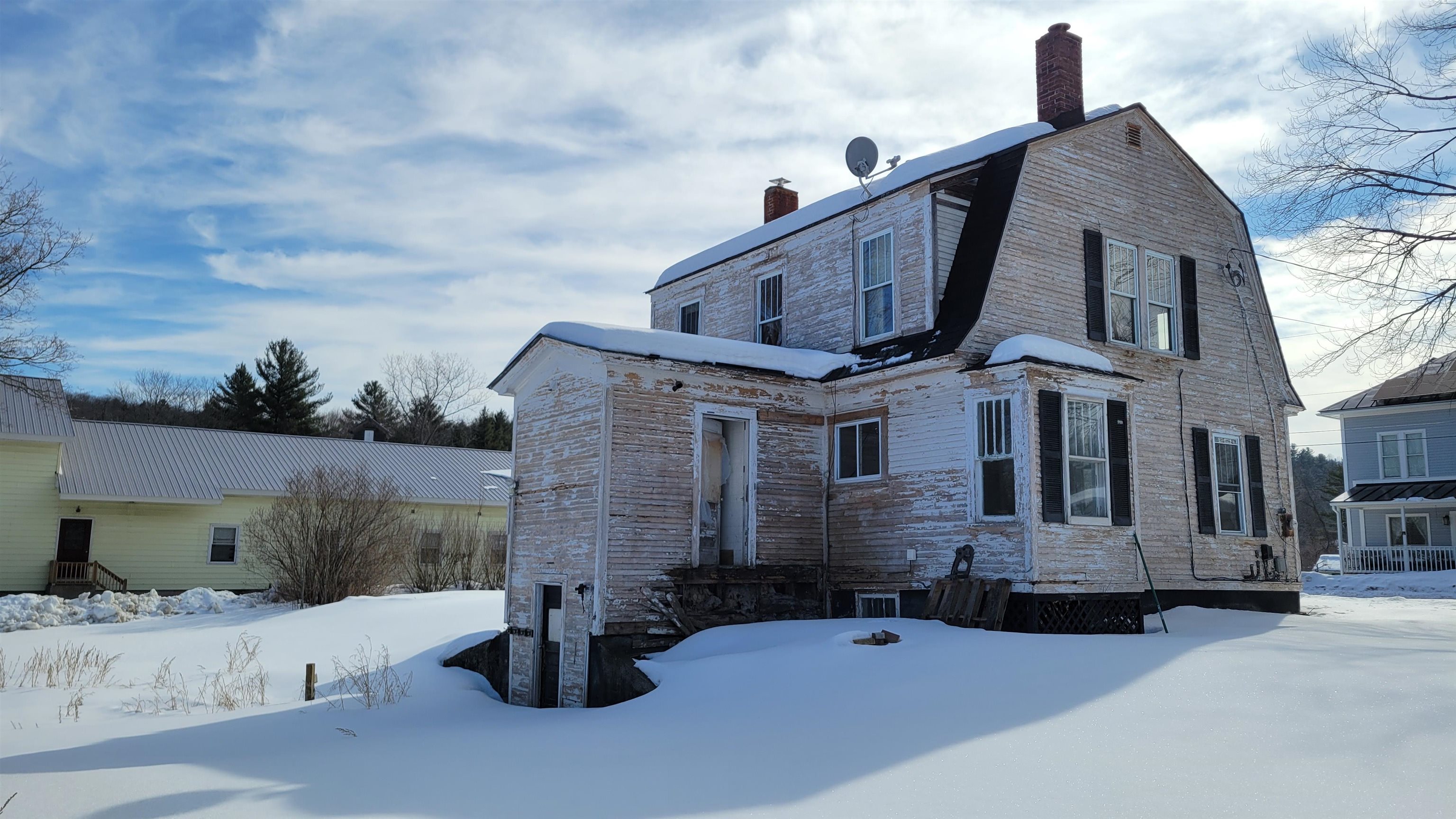 53 Beckett Street Williamstown, VT 05679 - Photo 4 of 38