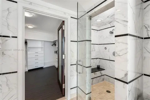 $12,000,000 | 4391 Collins Avenue, Unit 512, Miami Beach, FL 33140