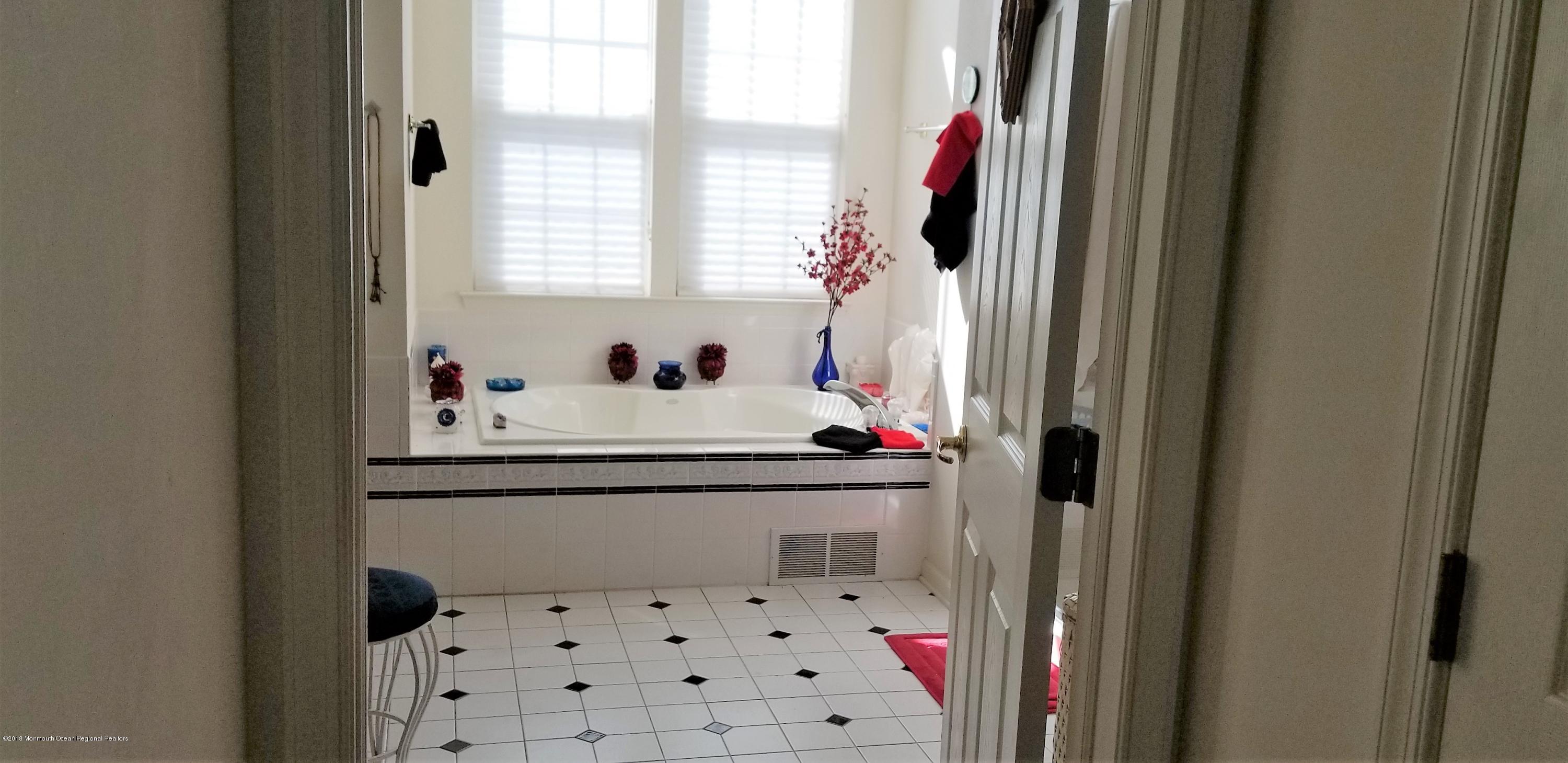 13 Ripple Terrace Barnegat, NJ 08005 - Photo 43 of 55 20180926_122616