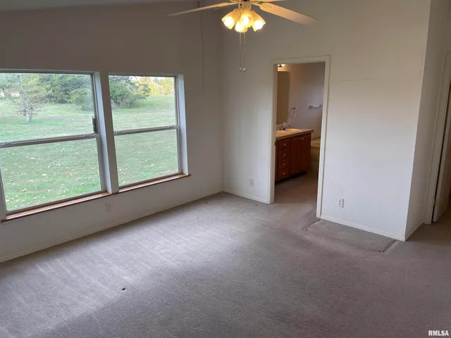 $215,000 | 11980 Hafer Road, Carterville, IL 62918