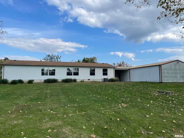 $215,000 | 11980 Hafer Road, Carterville, IL 62918