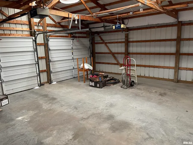 $215,000 | 11980 Hafer Road, Carterville, IL 62918