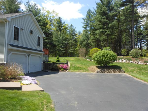 190 Root Road Westfield, MA 01085 - Photo 4 of 30 Gallery Image 4