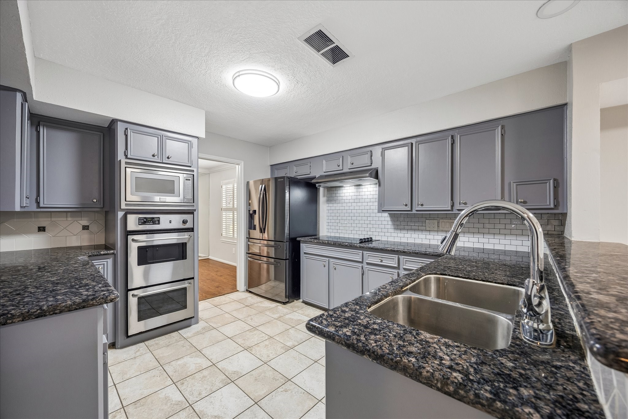 727 Bunker Hill Road, Unit 12 Houston, TX 77024 - Photo 6 of 22