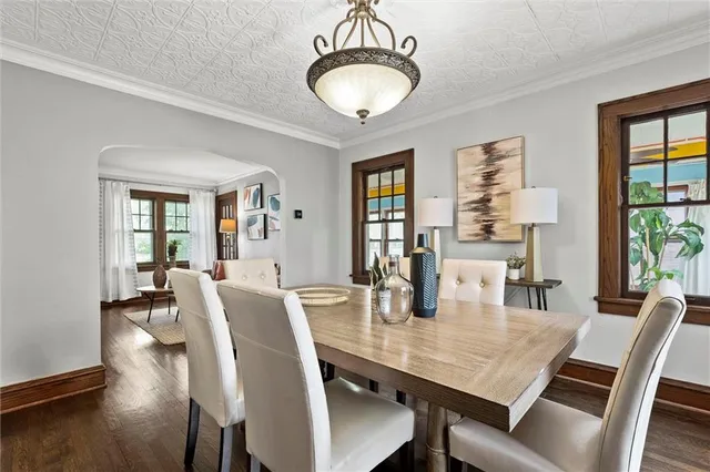 $310,000 | 507 East 75th Street, Kansas City, MO 64131