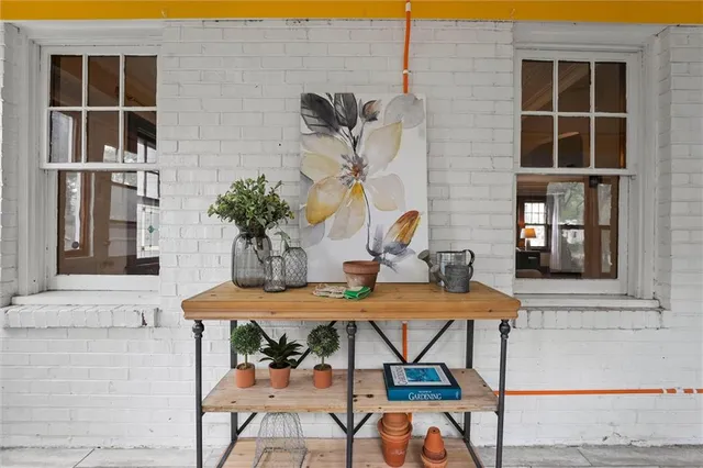 $310,000 | 507 East 75th Street, Kansas City, MO 64131