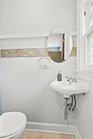 $310,000 | 507 East 75th Street, Kansas City, MO 64131