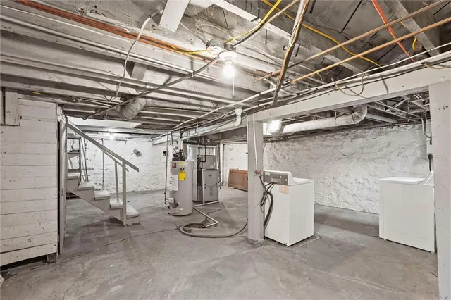 $310,000 | 507 East 75th Street, Kansas City, MO 64131