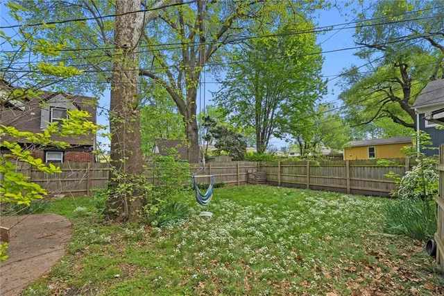 $310,000 | 507 East 75th Street, Kansas City, MO 64131