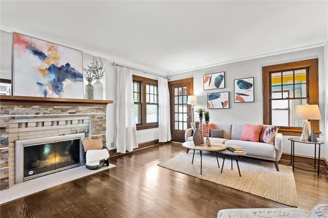 $310,000 | 507 East 75th Street, Kansas City, MO 64131