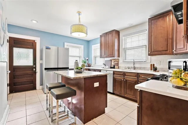 $310,000 | 507 East 75th Street, Kansas City, MO 64131