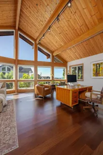 $1,549,000 | 350 6th Avenue, Half Moon Bay, CA 94019