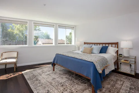 $1,575,000 | 350 6th Avenue, Half Moon Bay, CA 94019