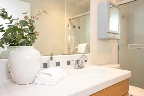 $1,549,000 | 350 6th Avenue, Half Moon Bay, CA 94019