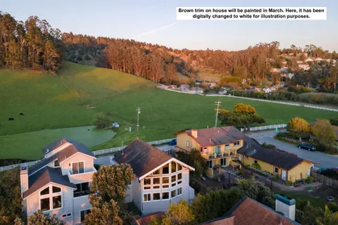 $1,549,000 | 350 6th Avenue, Half Moon Bay, CA 94019