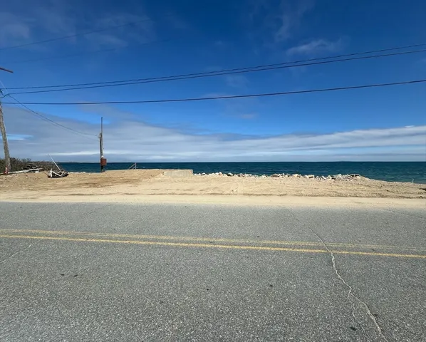$349,000 | 238-242 East Beach Road, Westport, MA 02790