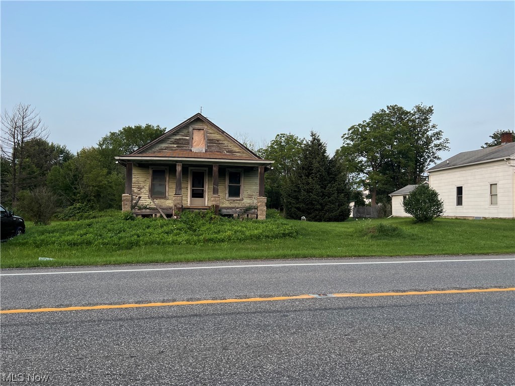 12391 Old State Road Chardon, OH 44024 - Photo 1 of 3