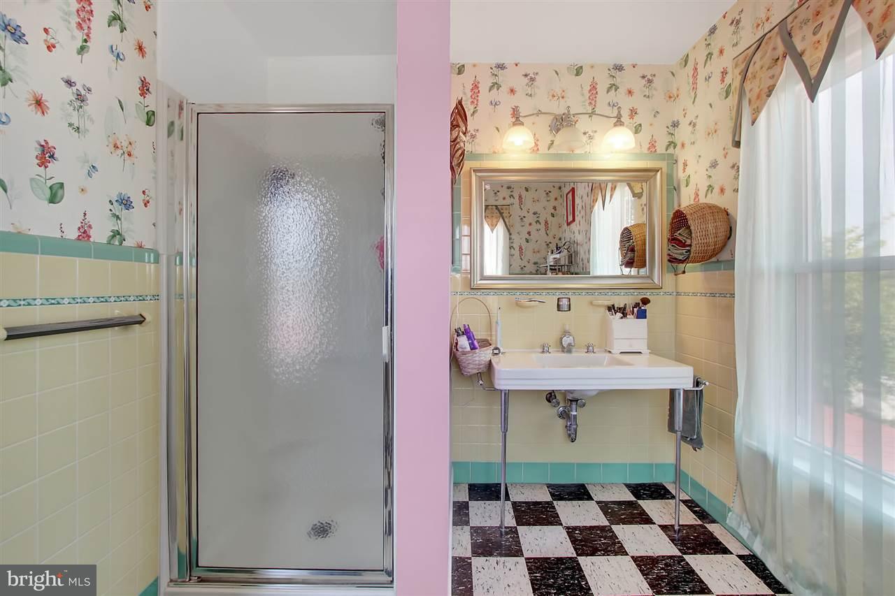 4604 East Prospect Road York, PA 17406 - Photo 17 of 36 Gallery Image 17
