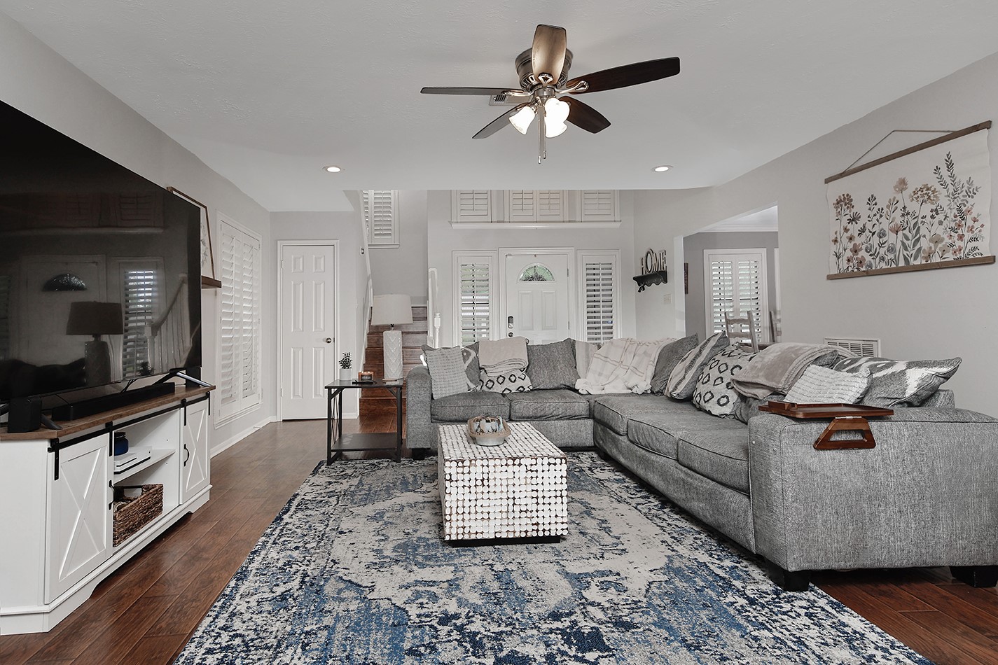 2619 Knollbrook Lane Spring, TX 77373 - Photo 6 of 27 a living room with furniture and a flat screen tv
