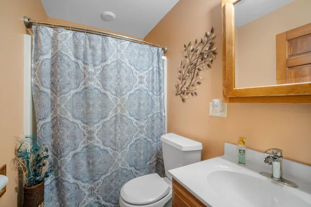 $409,900 | 605 Mary Lee Drive, Fond du Lac, WI 54935