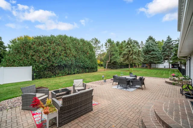 $409,900 | 605 Mary Lee Drive, Fond du Lac, WI 54935