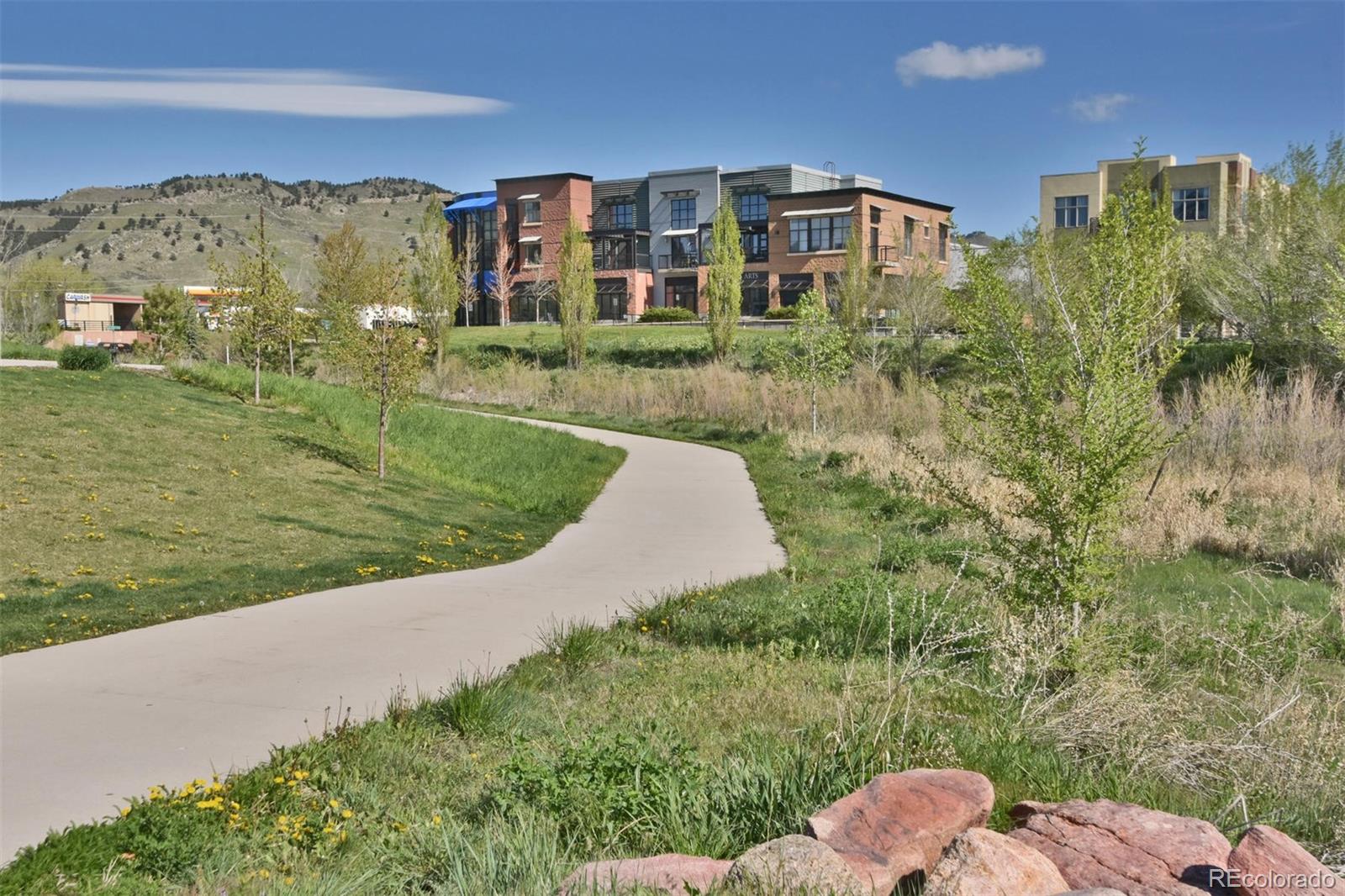 4520 Broadway, Unit 210 Boulder, CO 80304 - Photo 29 of 36 a view of a back yard
