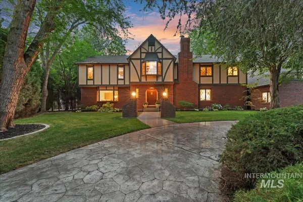 $1,395,000 | 4998 North Fifeshire Place, Boise, ID 83713