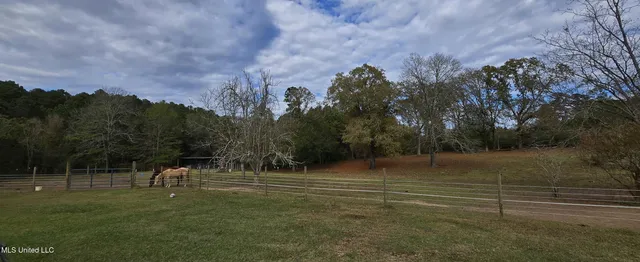 $299,000 | 37 Good Hope Road, Columbia, MS 39429