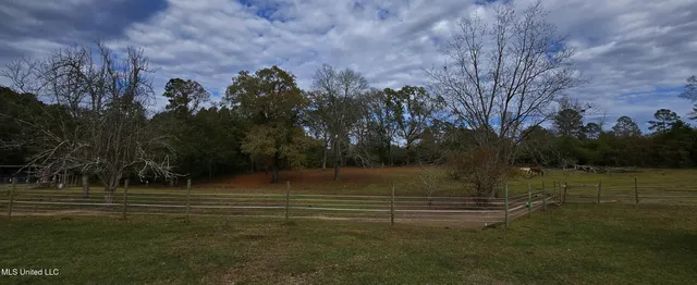 $299,000 | 37 Good Hope Road, Columbia, MS 39429