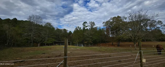 $299,000 | 37 Good Hope Road, Columbia, MS 39429