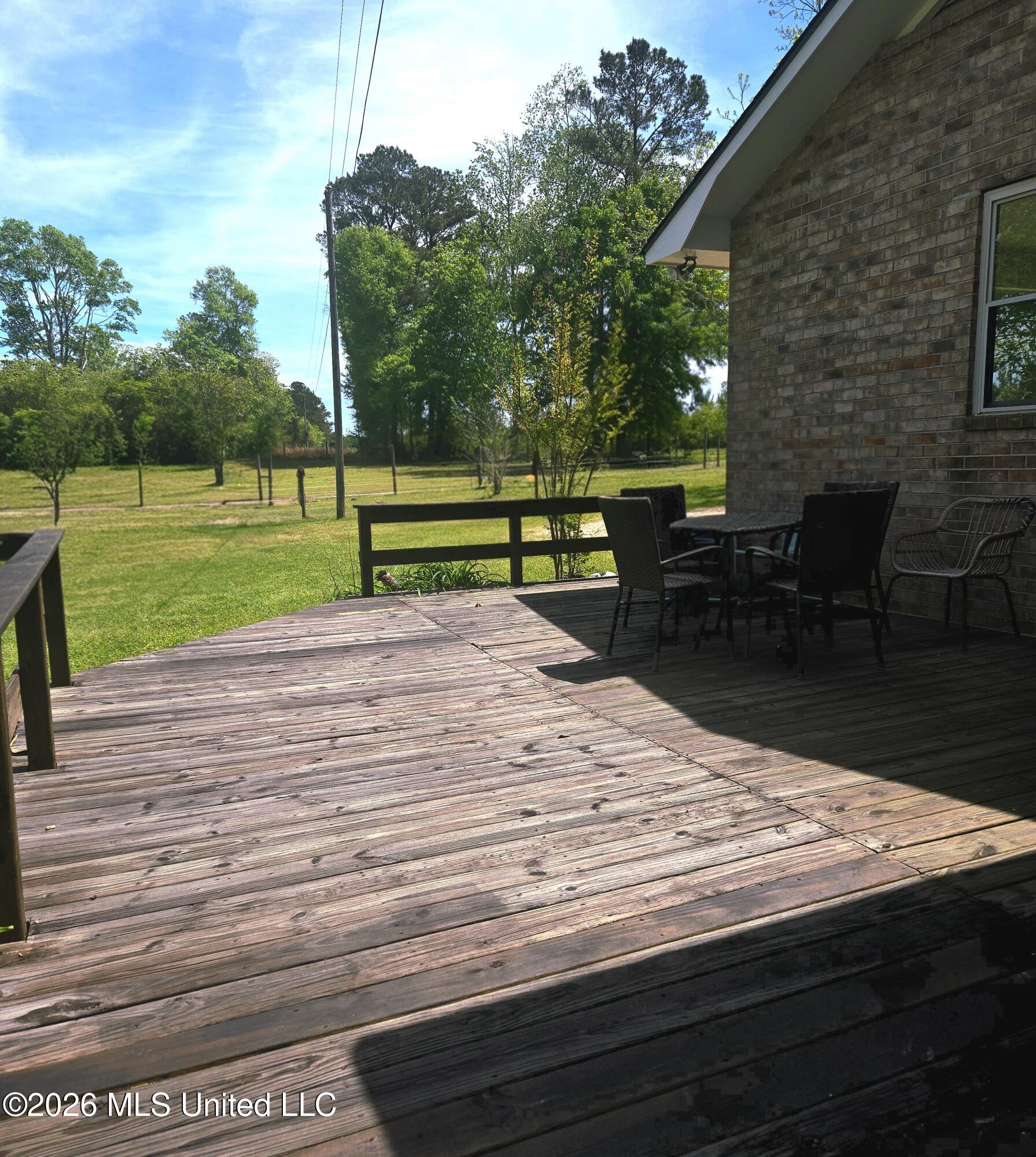 37 Good Hope Road Columbia, MS 39429 - Photo 6 of 86 23206