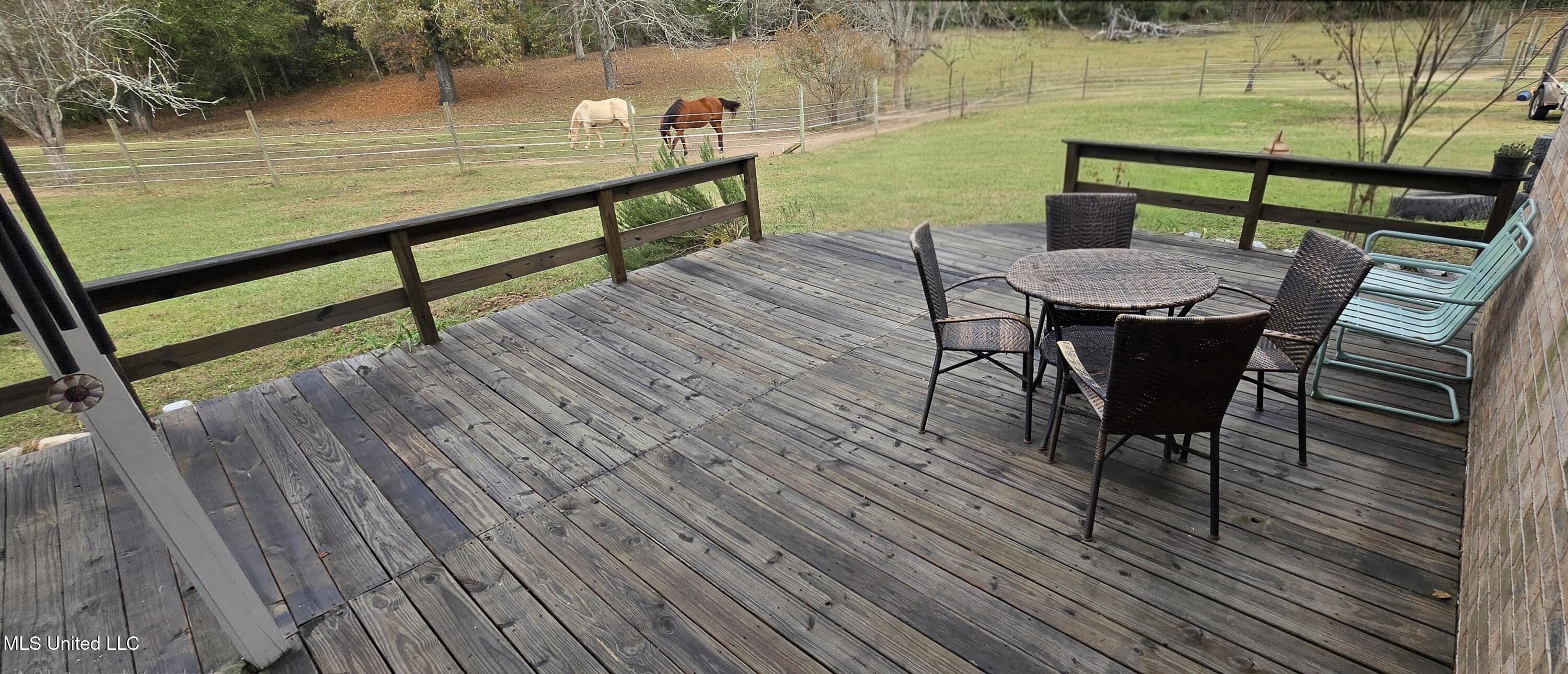 37 Good Hope Road Columbia, MS 39429 - Photo 71 of 127 20251129_134251(1)